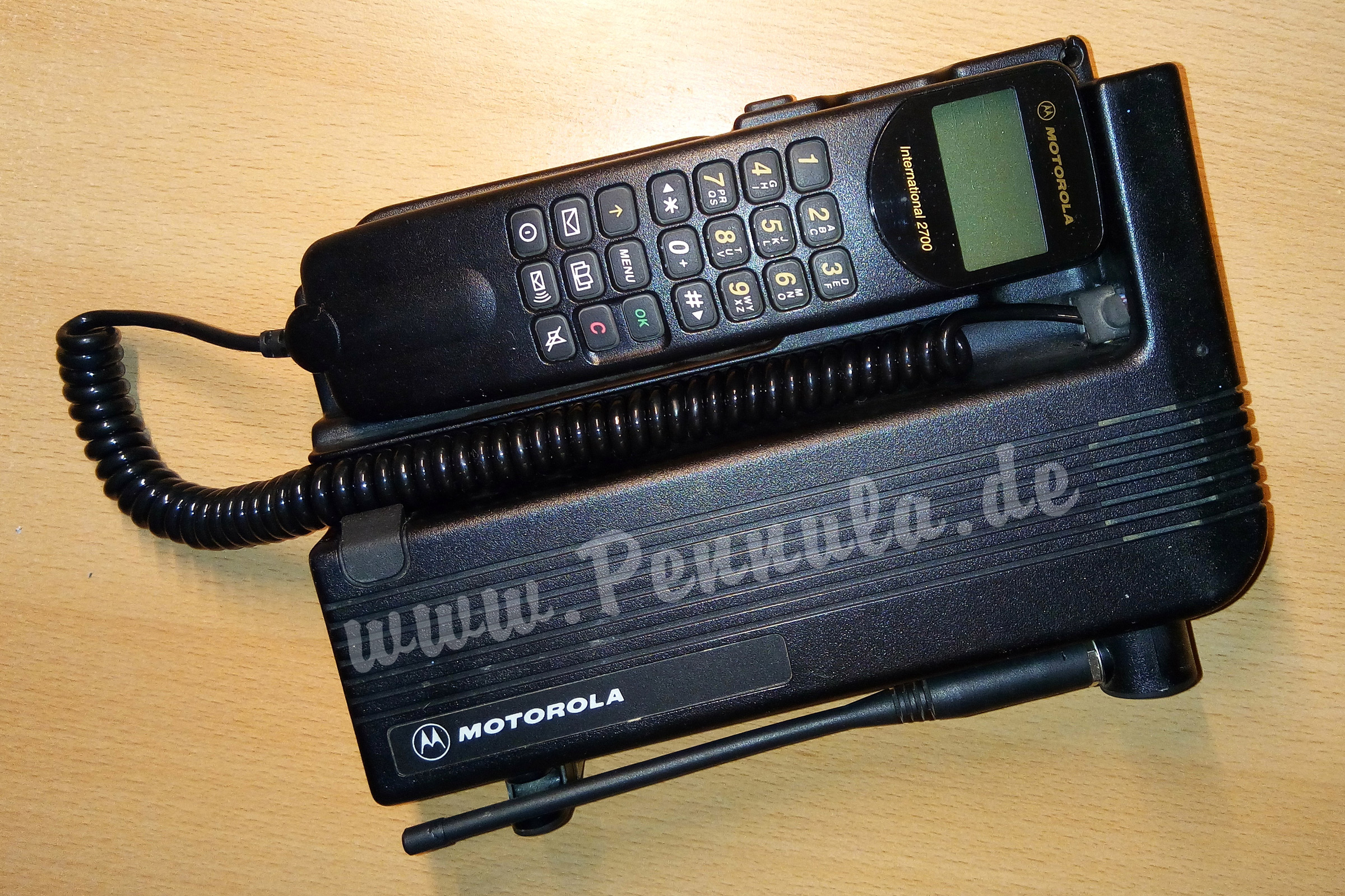 Motorola International 2700