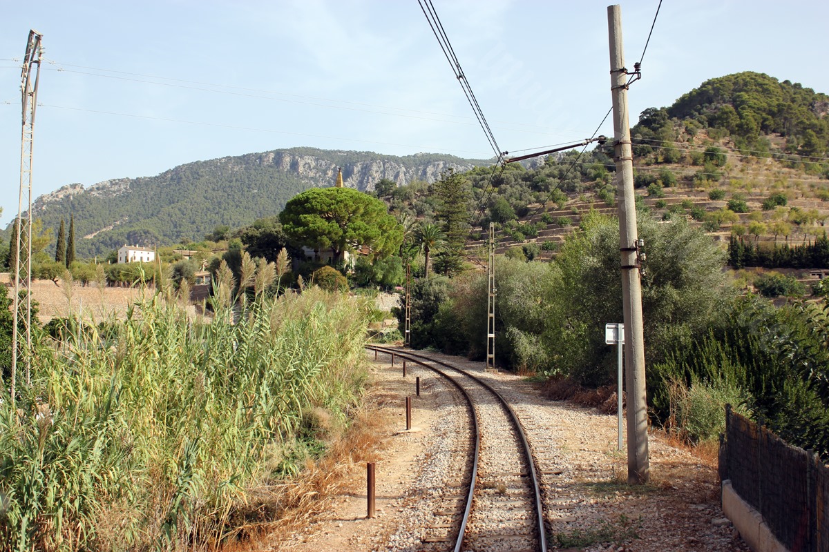 Eisenbahn auf Mallorca - Tren de Sóller - Ferrocarril de Sóller - Roter Blitz