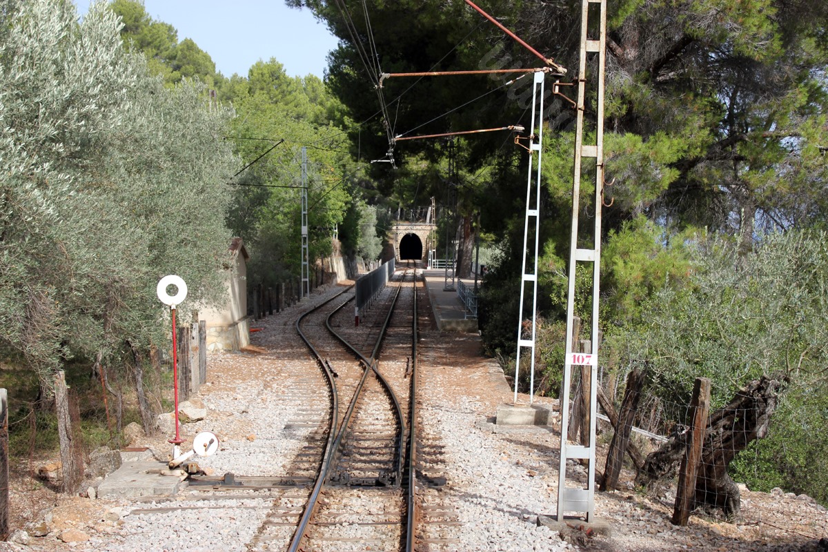 Eisenbahn auf Mallorca - Tren de Sóller - Ferrocarril de Sóller - Roter Blitz