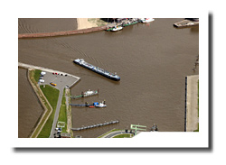 Luftbilder von Bremen, Bremerhaven, Nordholz und Cuxhaven