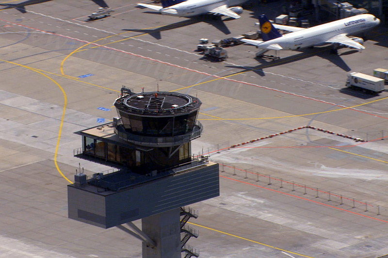 Der Tower am Frankfurter Flughafen