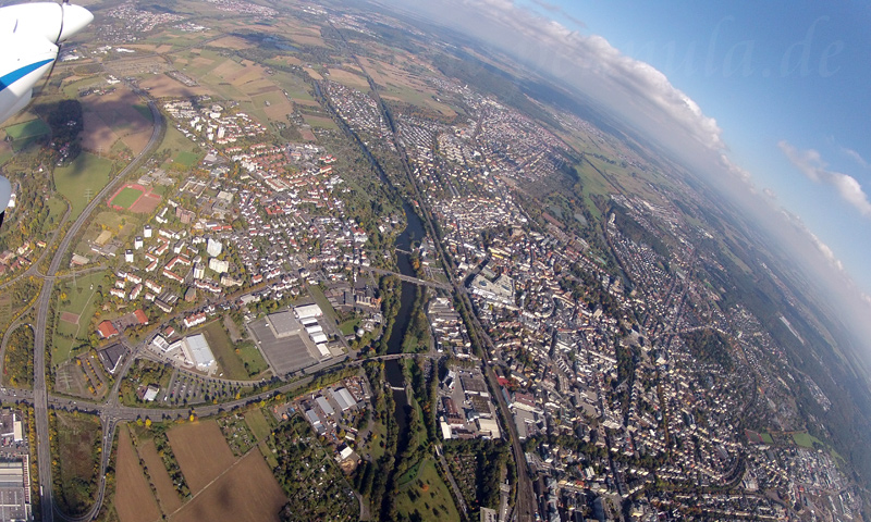 Luftbild von Gießen Stadtmitte, Bahnhof und Lahn