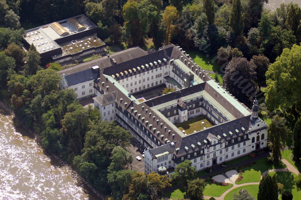 Privates Gymnasium der Franziskanerinnen von Nonnenwerth im Rhein