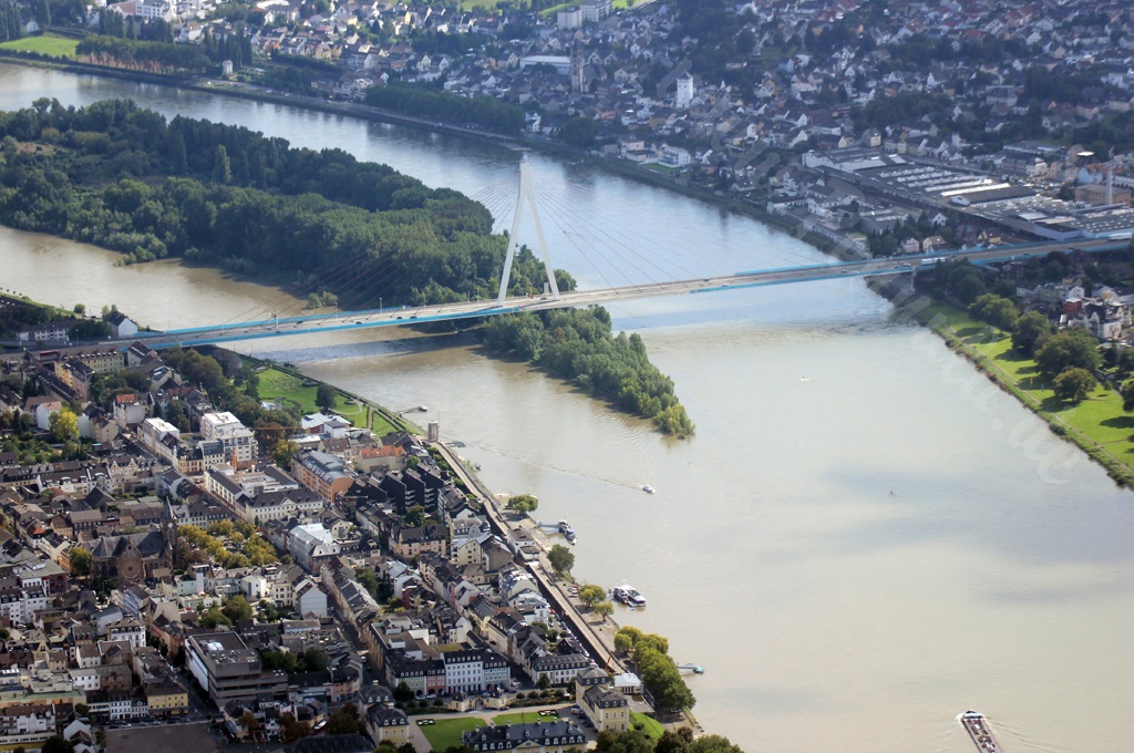 Raiffeisenbrücke zwischen Neuwied und Weißenthurm