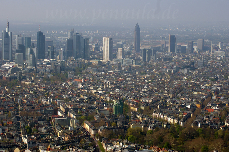 Noch ein Blick auf die Frankfurter Skyline von oben