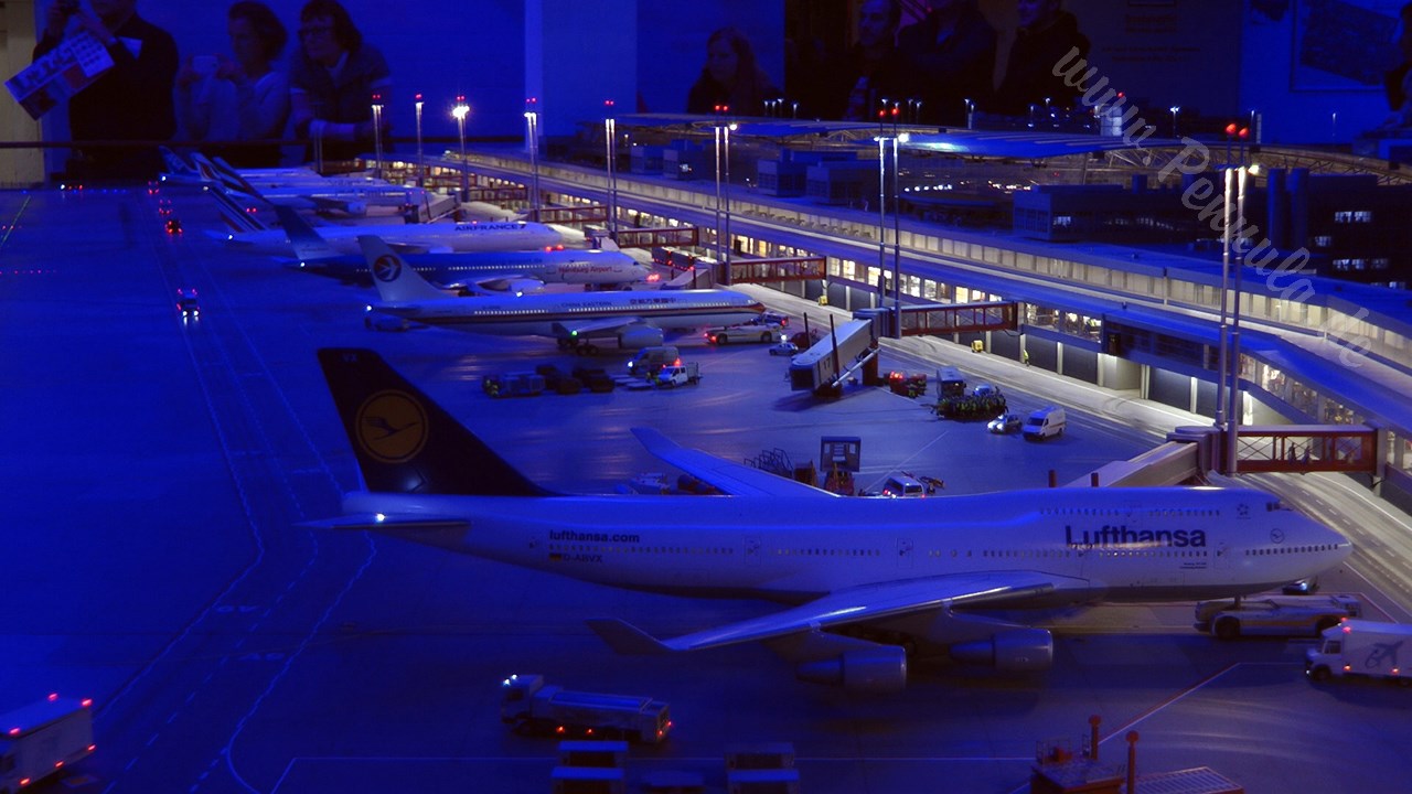Der größte Flughafen der Welt Airport Knuffingen im Miniatur Wunderland