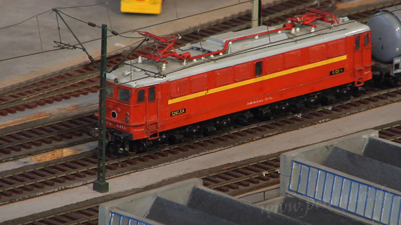DDR Modelleisenbahn und Modellbahn der Deutschen Reichsbahn