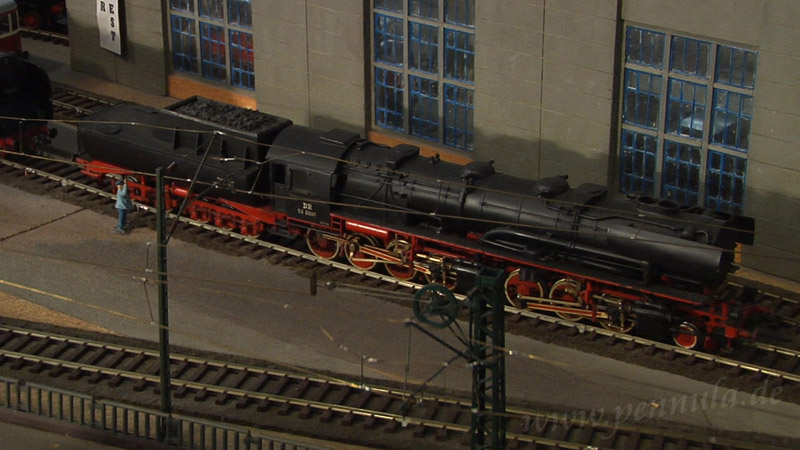 Führerstandsmitfahrt auf der Modellbahn Spur 0 Anlage im Eisenbahn und Verkehrsmuseum Dresden
