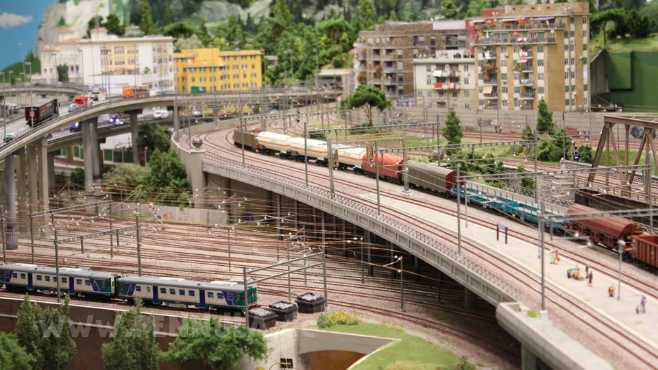 Modelleisenbahn Hamburg - Das längste Video von Italien im Miniatur Wunderland von Pennula