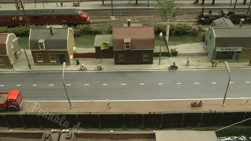 Die größte Modelleisenbahn in den Niederlanden Miniworld Rotterdam