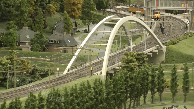 Die größte Modelleisenbahn in den Niederlanden Miniworld Rotterdam