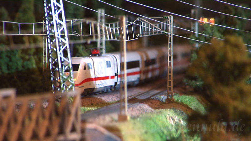 Die größte digitale Modelleisenbahn in Europa von Ars Tecnica