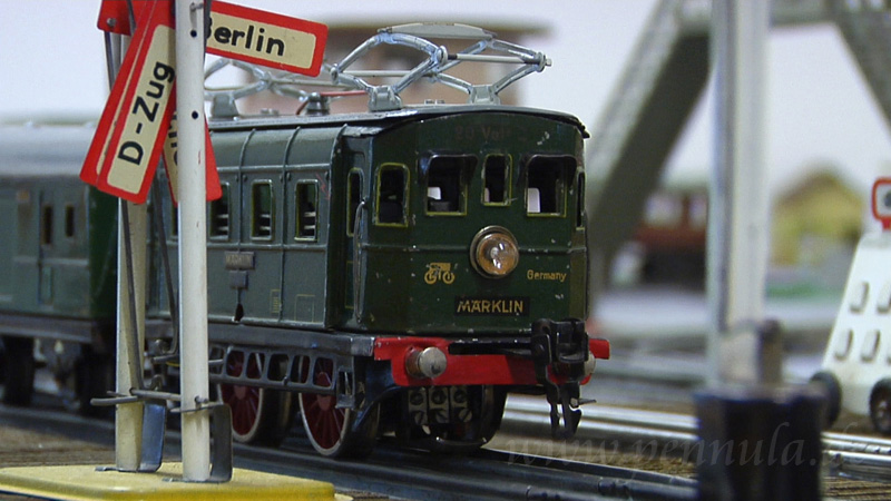 Blecheisenbahn Märklin in Spur 0 bei Ars Tecnica Modellbahn
