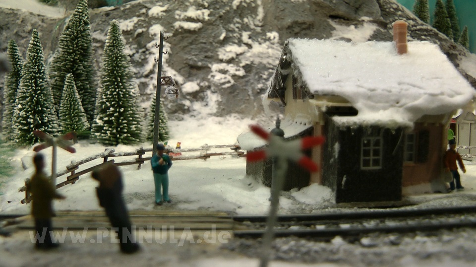 Modeleisenbahn im Winter von Hans Louvet in Spur H0