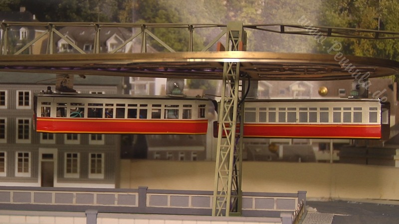 Das beste Modell der Wuppertaler Schwebebahn im Maßstab Spur H0