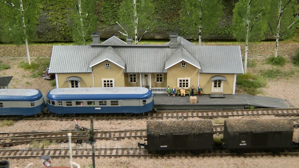 Modelleisenbahn Lahti mit Hafen von Vesijärvi und Punkaharju Gebiet in Spur N