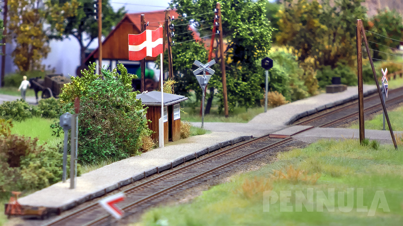 Eine farbenfrohe Modelleisenbahn von Dänemark - Odsherreds Jernbane - Modellbahn H0