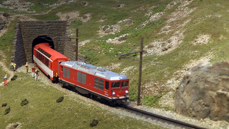 Traumhafte Modellbahn Furka Oberalp Modelleisenbahn Gletsch in H0m