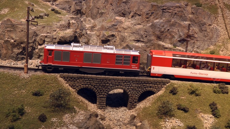 Traumhafte Modellbahn Furka Oberalp Modelleisenbahn Gletsch in H0m