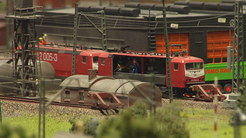 Modelleisenbahn Deutschland von der Küste bis zu den Alpen bei der Modellbahnwelt Odenwald