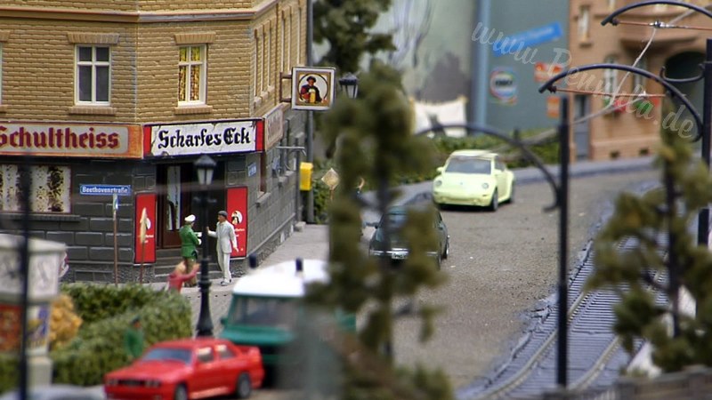 Die wunderschöne Modelleisenbahn vom Miniaturbahnclub Stellwerk Offenbach in Spur H0