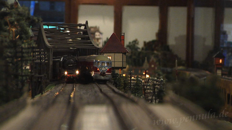 Die größte und älteste Modelleisenbahn in Spur 0 im Freizeitpark Eversum