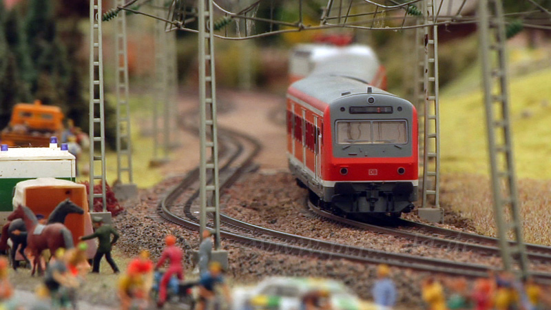 Die große Modelleisenbahn der Modulbaufreunde Ladenburg auf dem Maimarkt in Mannheim